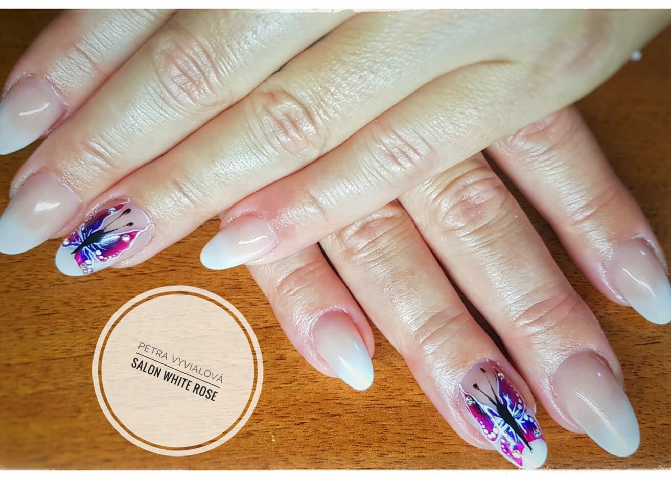 Nehtová modeláž – ruční malba