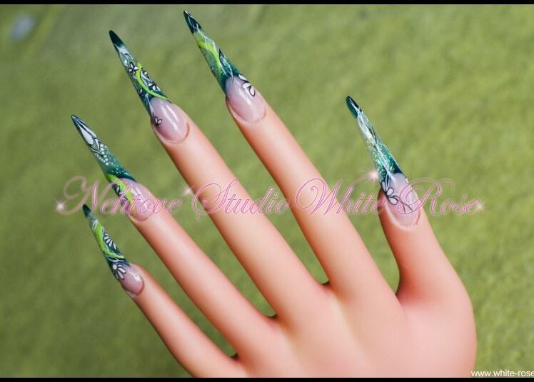 Nehtová modeláž – Tvar Stilet