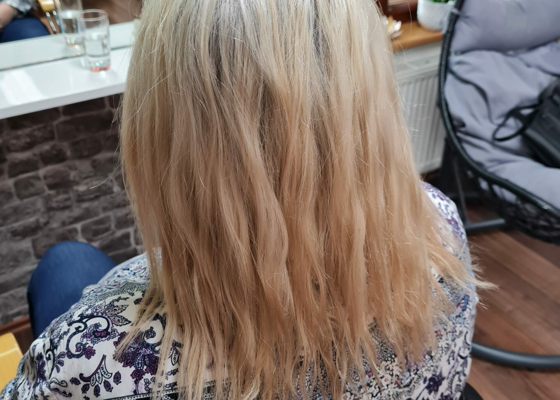 Kadeřnictví White Rose_stříhání